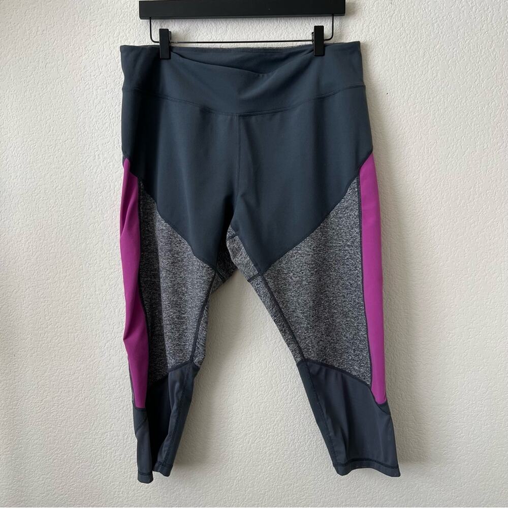 Zella mixed gray fuchsia pink color block cropped active leggings mesh